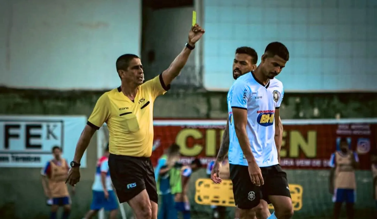 Francisco Cássio teve a perna amputada em dezembro do ano passado e faz rifa para arcar com recuperação. Foto: Arquivo pessoal