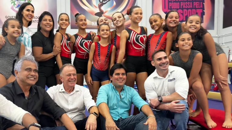 Arthur Zanetti participa da inauguração do novo CT de ginástica artística no ES