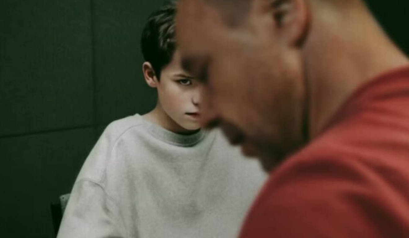 Cena da série Adolescência