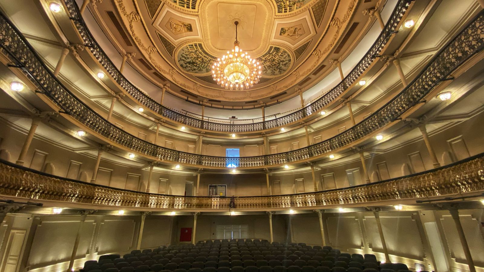 Visita _ao_teatro Carlos_Gomes