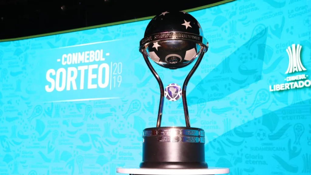 Troféu da Copa Sul-Americana