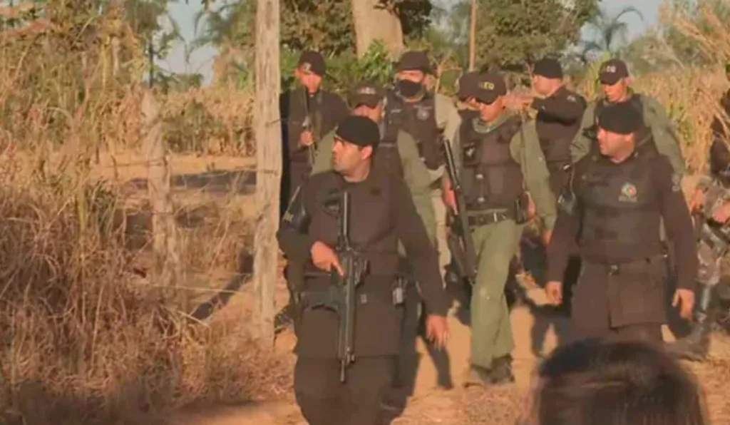 Buscas por Lázaro Barbosa foram feitas por mais de 200 policiais do DF e Goiás (Foto: Reprodução – G1 – Globo)
