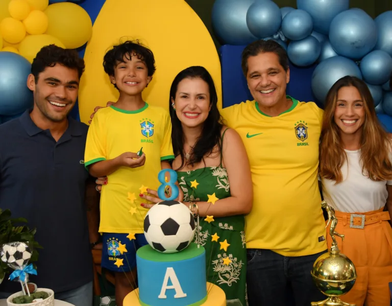 Os oito anos de Arthur