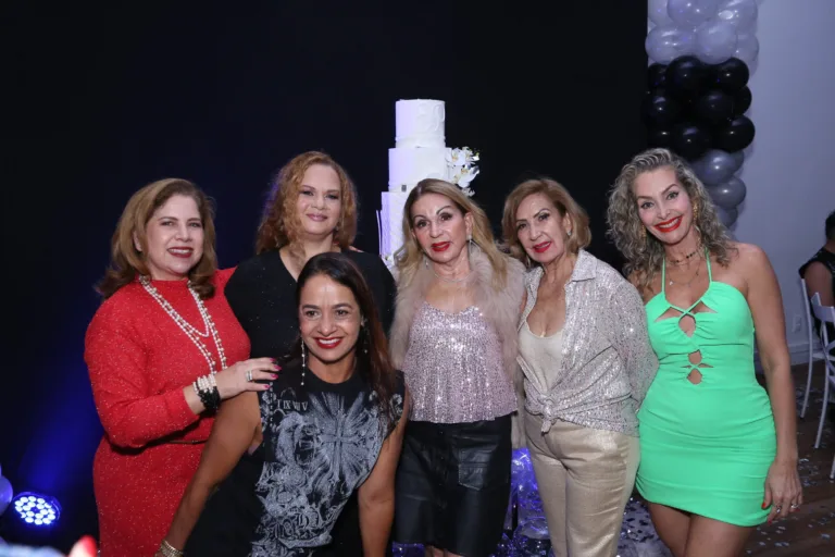 O aniversário de Elani