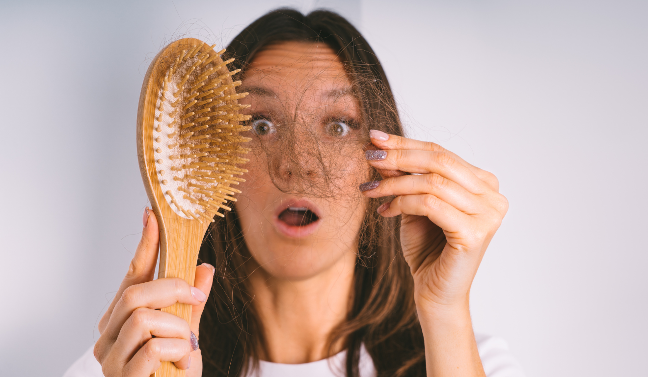 Queda de cabelo/Canva