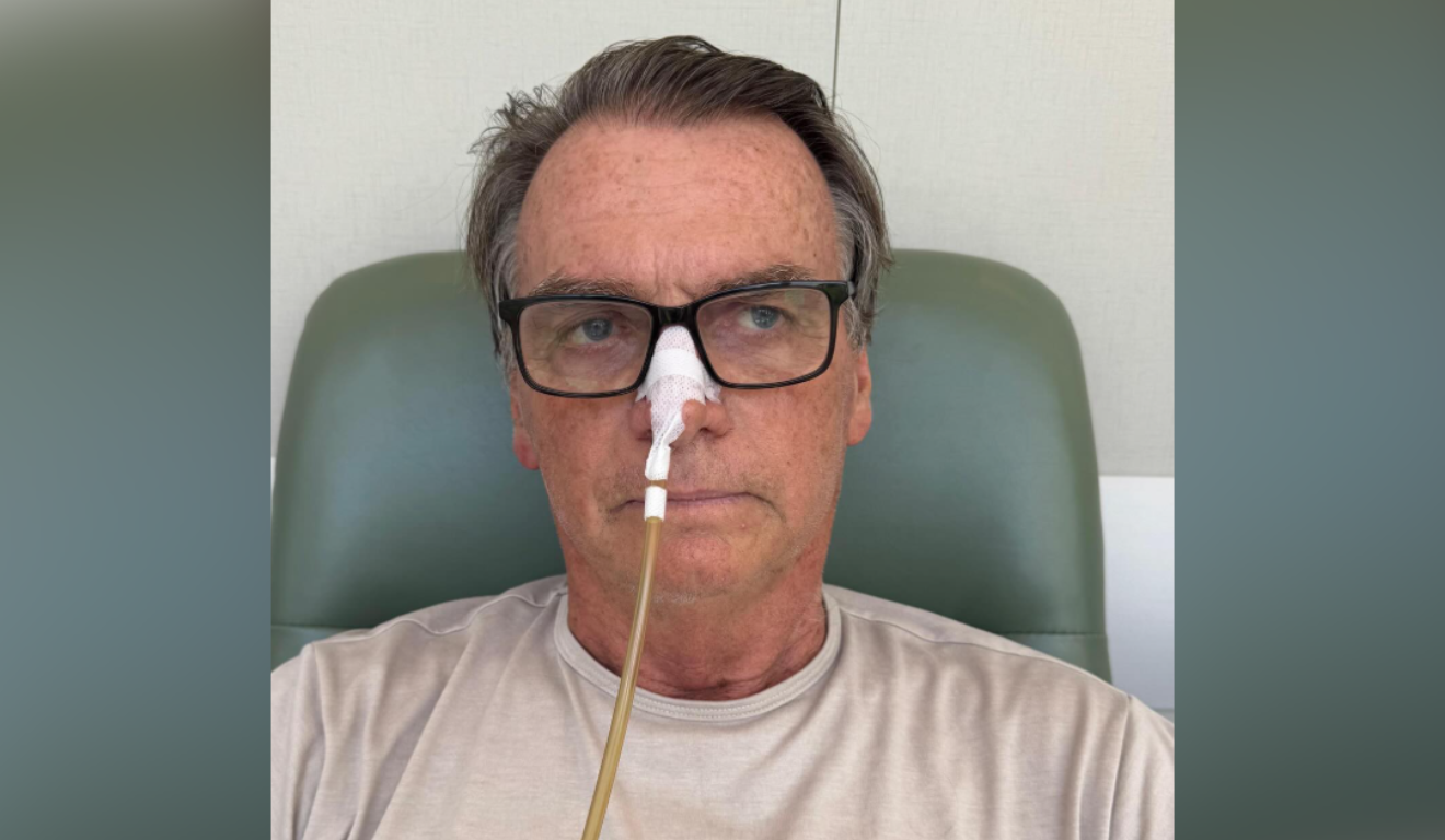Ex-presidente Jair Bolsonaro está na UTI após cirurgia