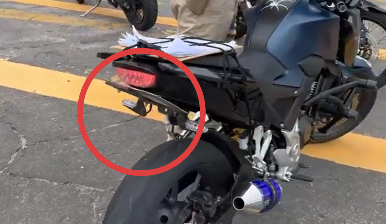 Moto com placa antirradar é apreendida em operação da PRF na Serra