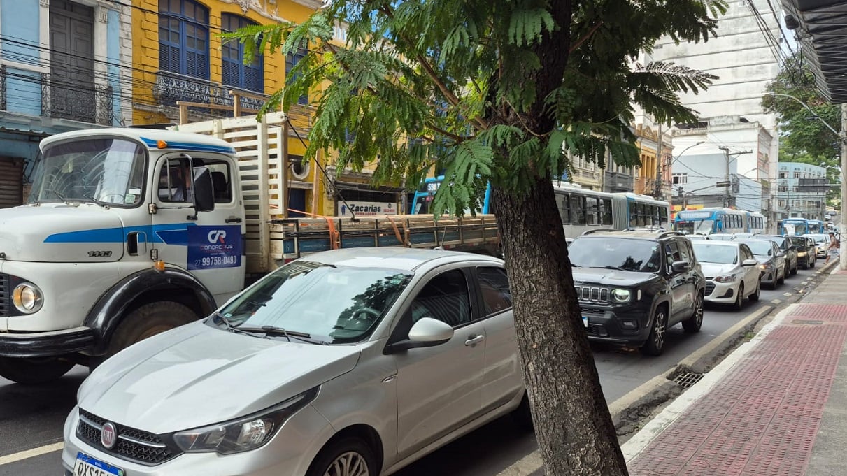 Trânsito no Centro de Vitória