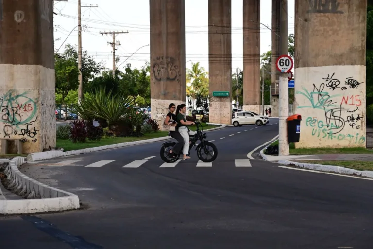 Bicicleta elétrica