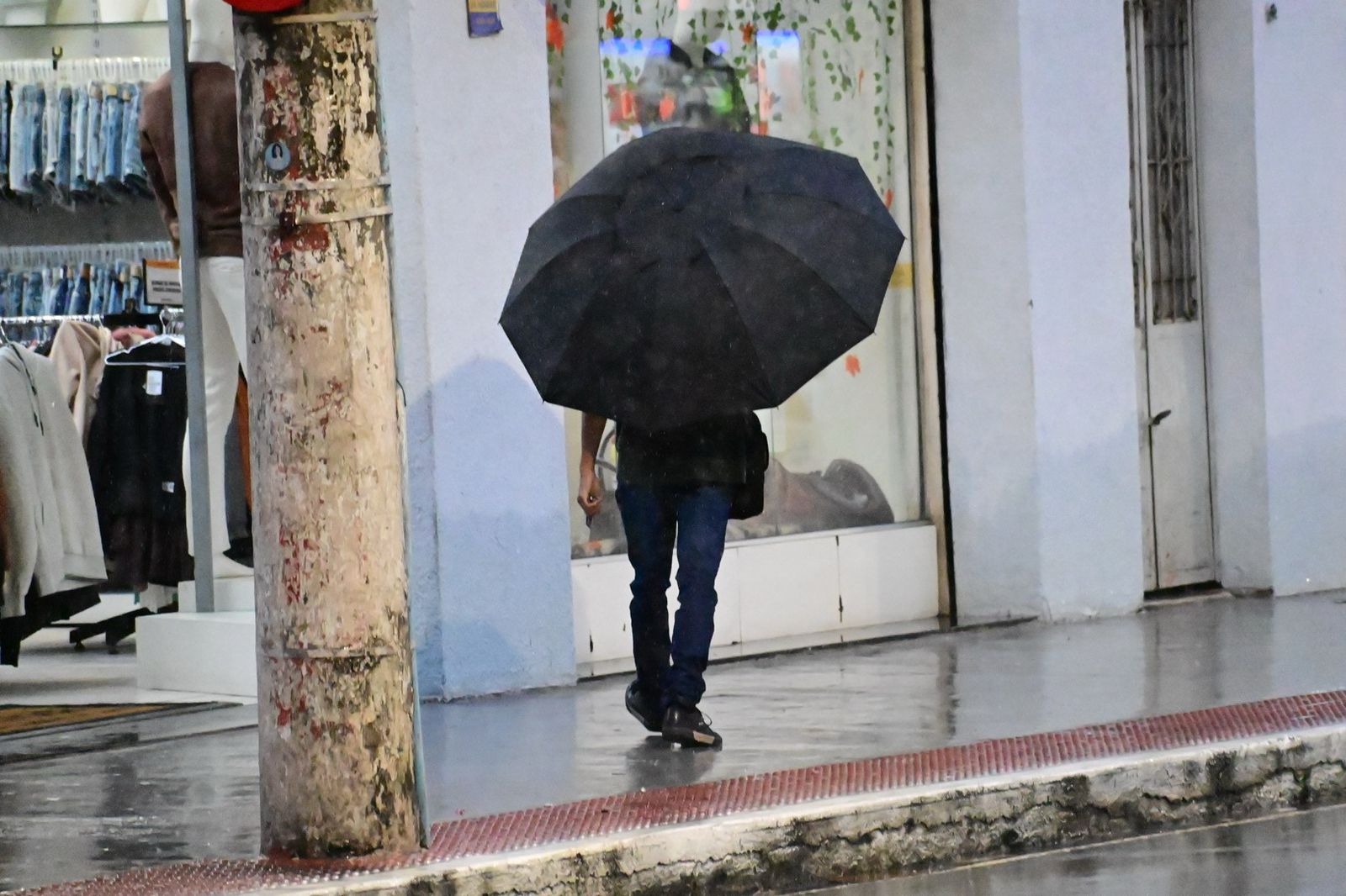 Chuva no Centro de Vitória