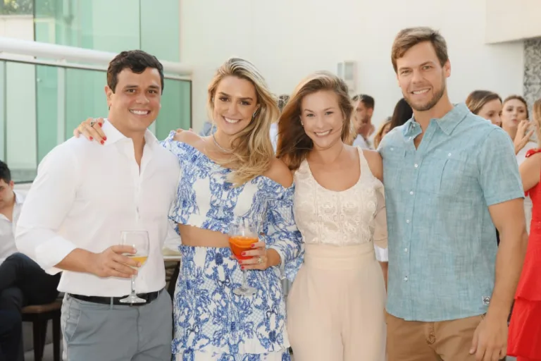 CHÁ-BAR DE LUCIANA E PAULO