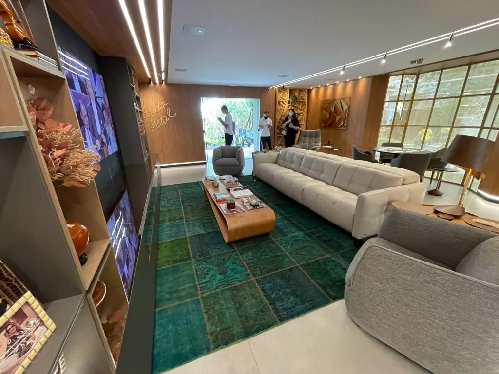 Casa Cor ES 2021: mostra acontece na mansão que era de Helmut Meyerfreund, na Praia da Costa