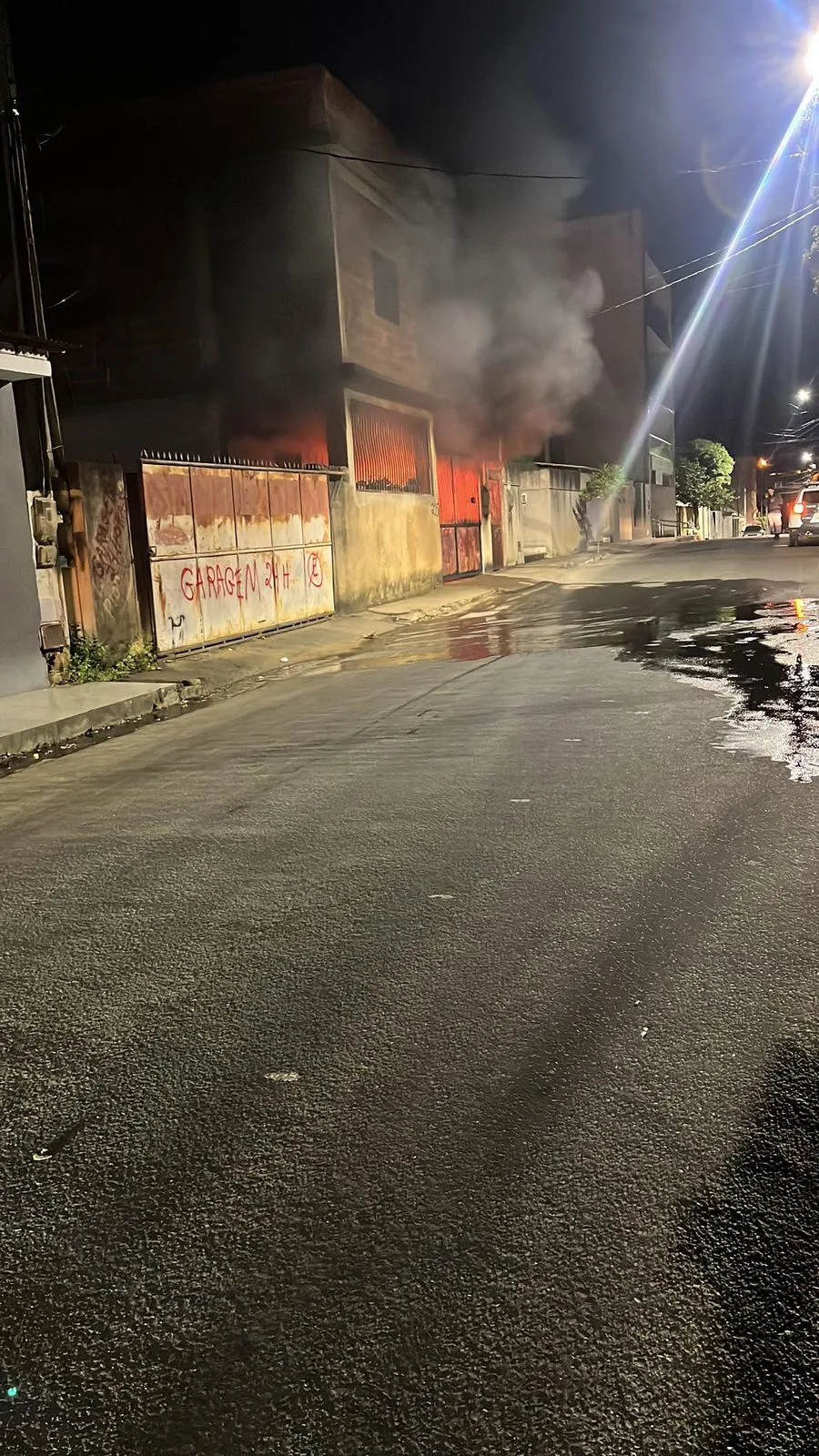 CASA INCENDIADA FOGO BAIXO GUANDU