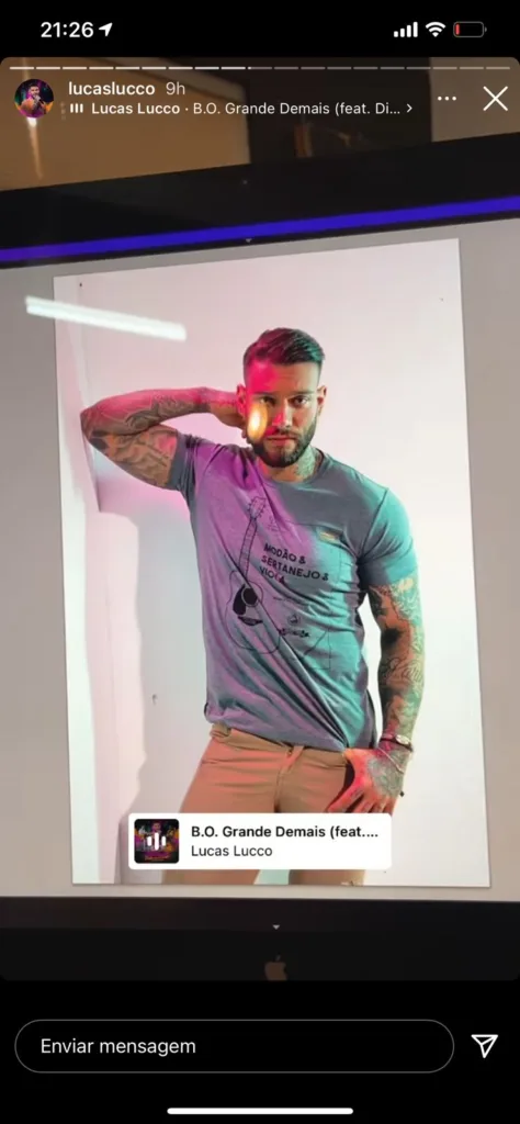 Lucas Lucco surge com roupas de marca do ES e exibe corpão. Veja fotos!
