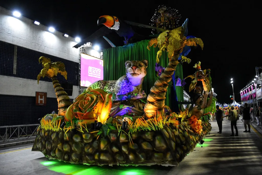 ROSAS DE OURO - CARNAVAL 2024