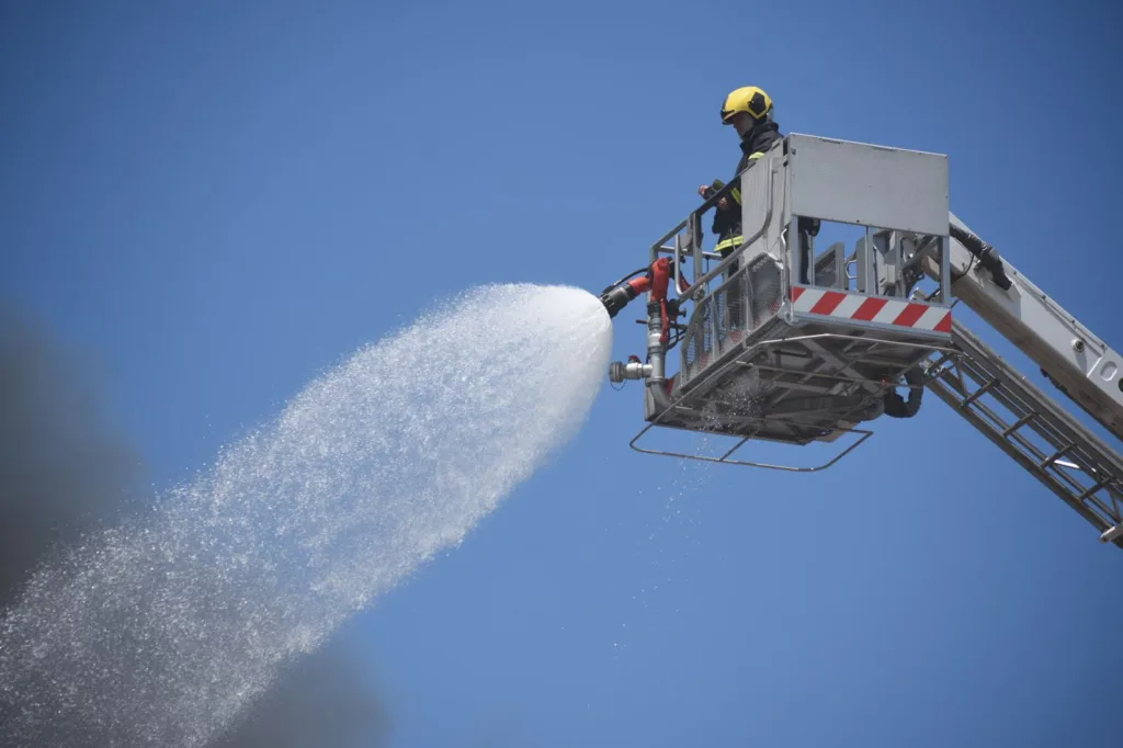 Incendio fábrica Cacau Show Linhares ES