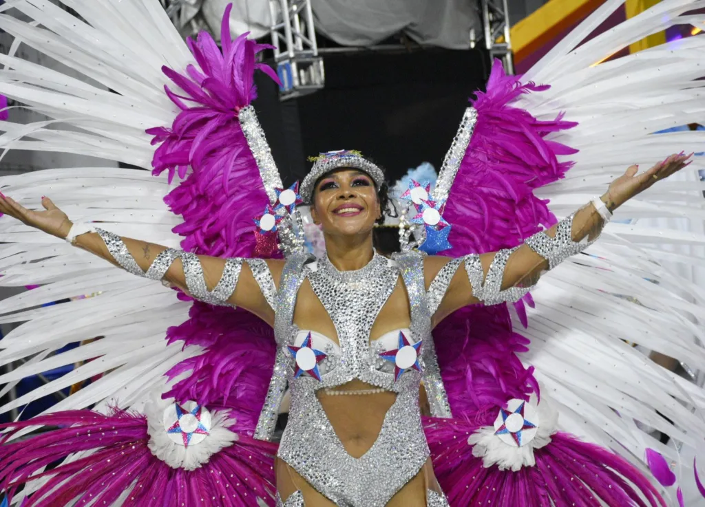 Carnaval de Vitória 2024 - Novo Império Desfile