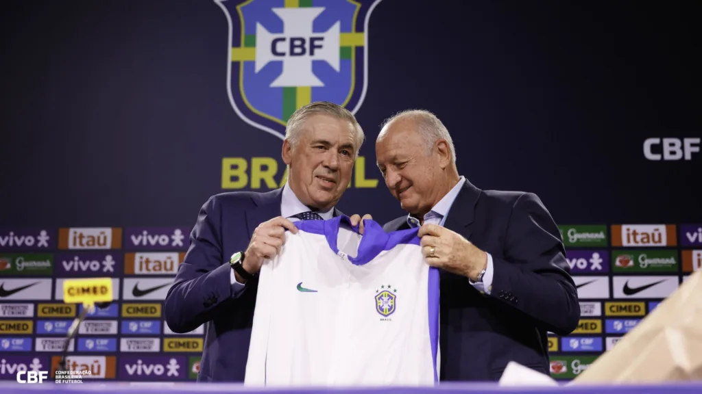 26.05.2025 - Apresentação Carlo Ancelotti
Apresentação Carlo Ancelotti no Hotel Hyatt na Barra da Tijuca, Rio de Janeiro, nessa segunda-feira 26.05.