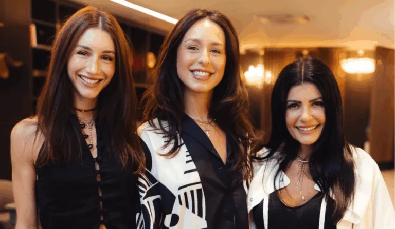 Carolina Hemerly, Julia Bastos e Ana Paula Pires Grande