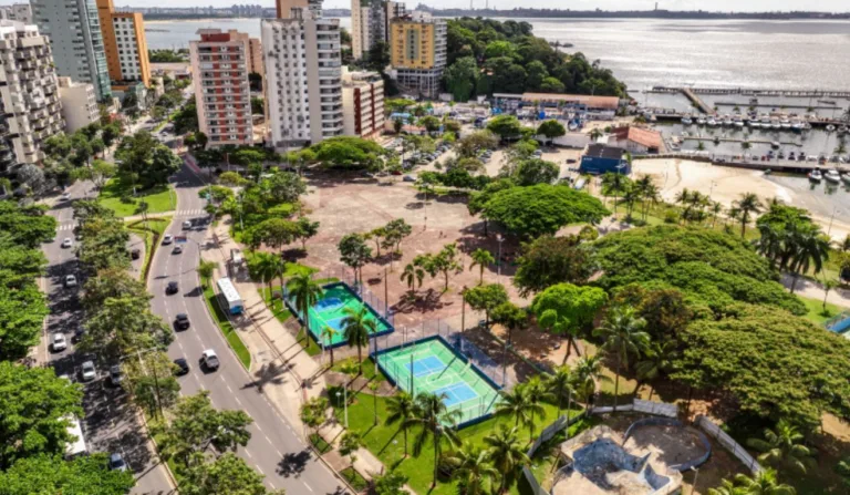 Praça dos Namorados, em Vitória. Foto: Ocimar Moreira