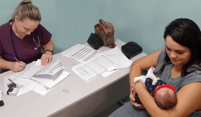 Aplicação palizumabe: medicamento gratuito contra vírus respiratório