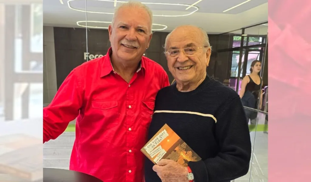 Lançamento do livro de Elcio Alves - Na foto, o autor com Helio Dórea