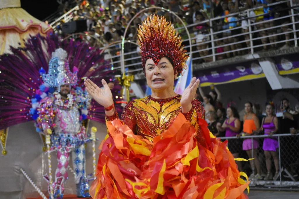 Carnaval de Vitória - Chegou o Que Faltava - desfile