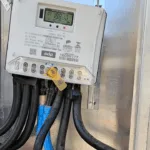 As ligações clandestinas de energia acontecem em clientes de baixa tensão, como residências e pequenos comércios. Crédito: Divulgação/ EDP