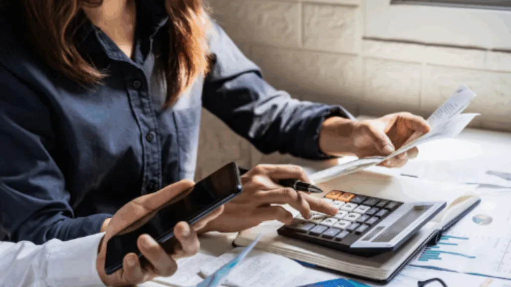 No cenário nacional, o rendimento médio por pessoa atingiu R$ 2.020 no ano passado. Foto: Freepik No cenário nacional, o rendimento médio por pessoa atingiu R$ 2.020 no ano passado. Foto: Freepik