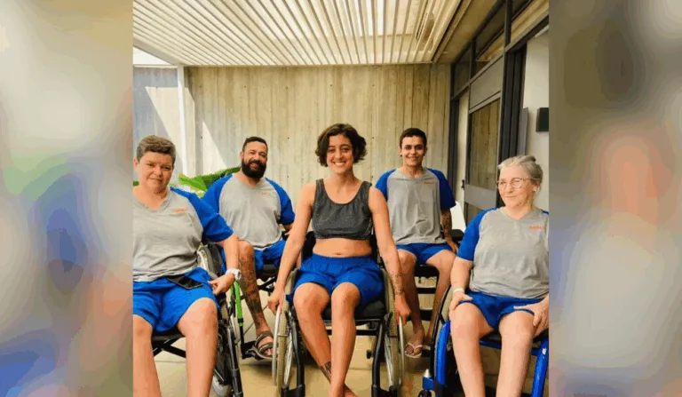 Lindalva pratica yoga adaptado