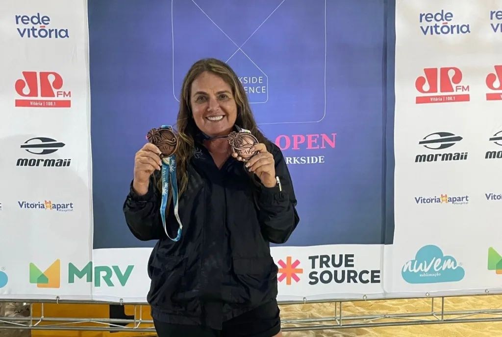 2º Vitória Open de Beach Tennis, praia de Camburi. Dia 1