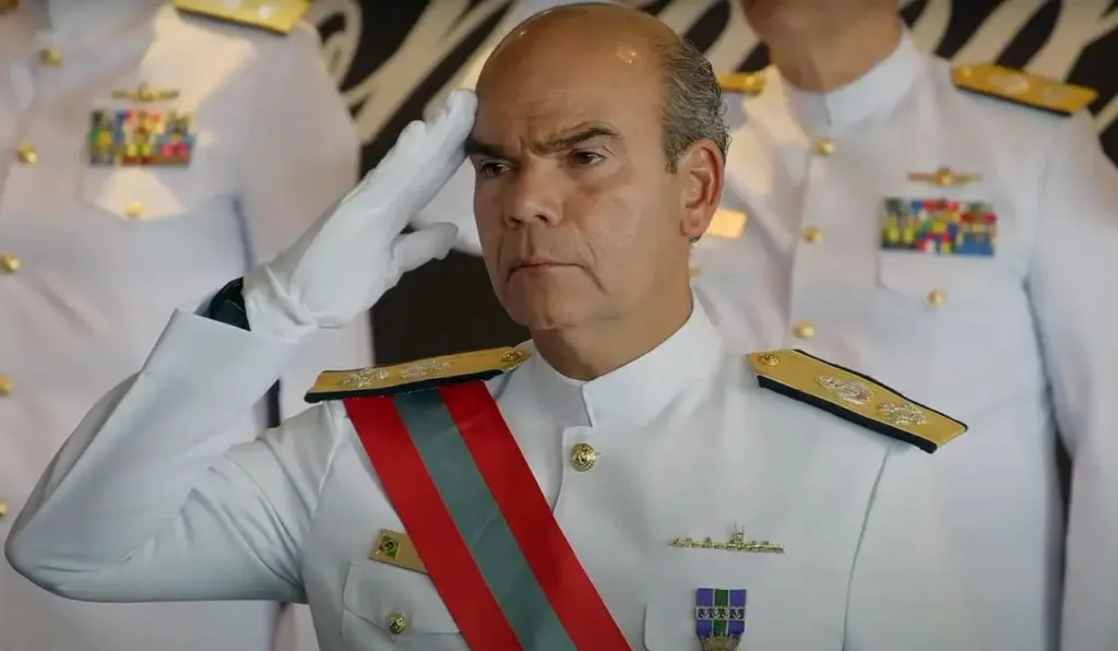 O comandante da Marinha do Brasil, Marcos Sampaio Olsen