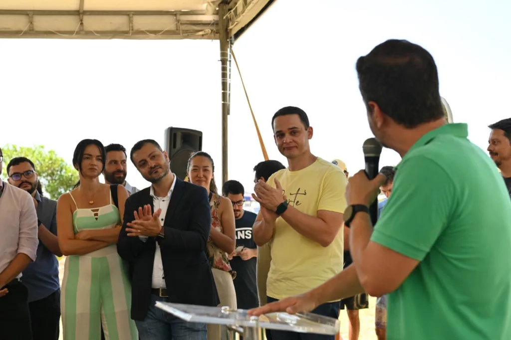 Evento de recuperação da restinga