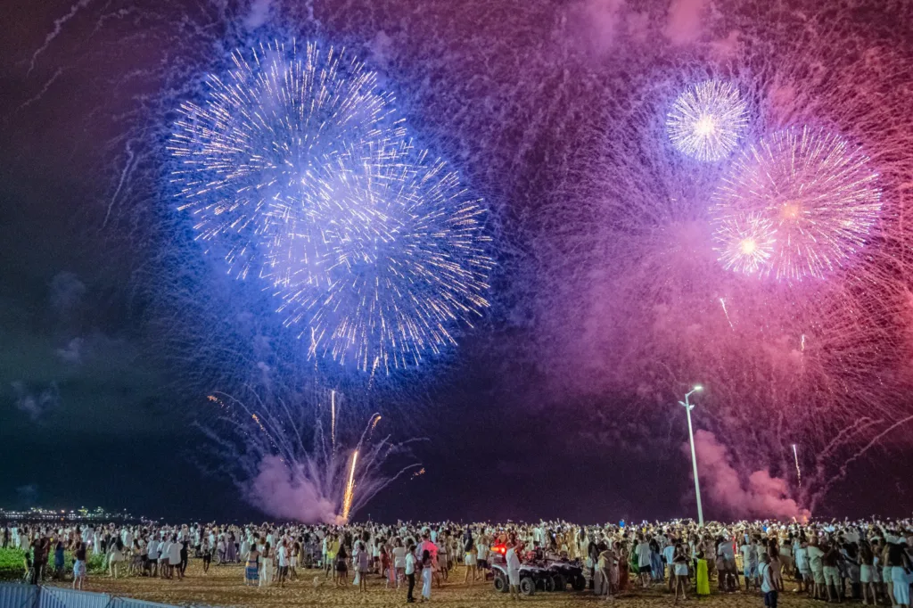 Reveillon 2025 - queima de fogos - Vitória