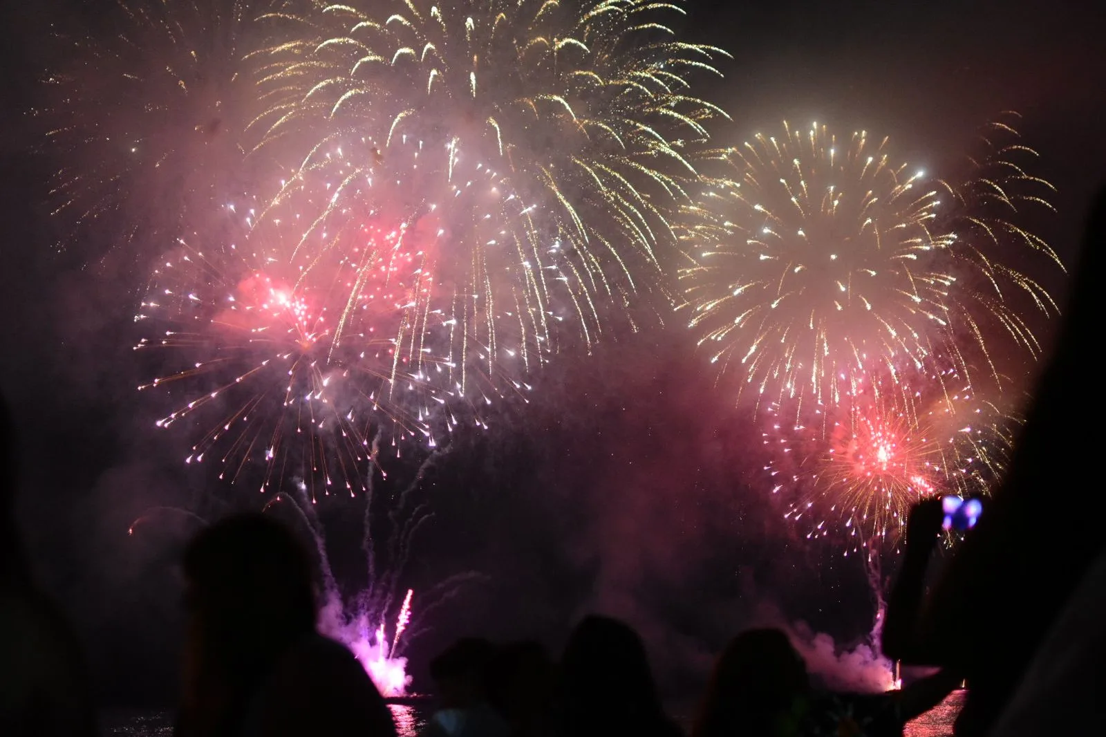 Reveillon 2025 - Vila Velha - Queima de fogos