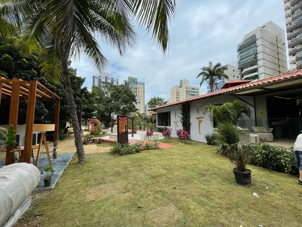 Casa Cor ES 2021: mostra acontece na mansão que era de Helmut Meyerfreund, na Praia da Costa