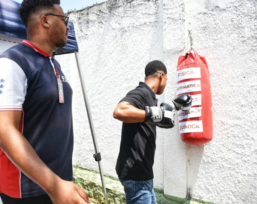 Saco de boxe para alunos