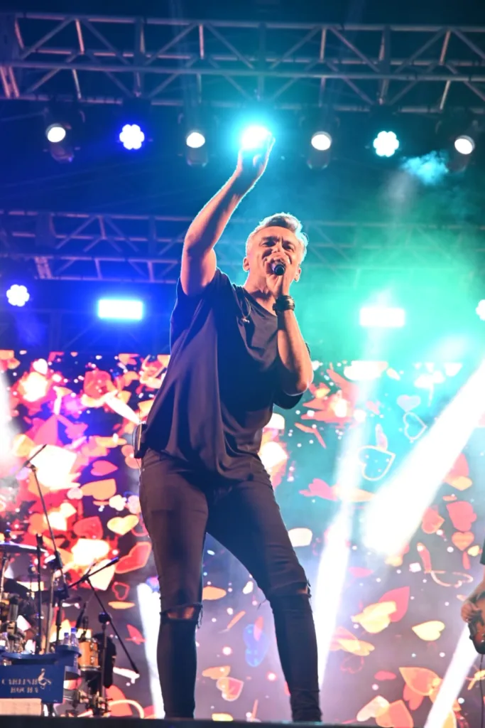 Carlinhos Rocha show Ano Novo Vitória Praia de Camburi