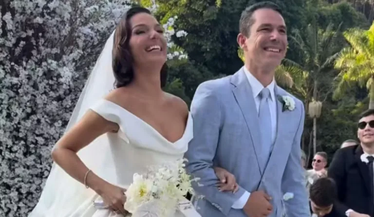 Isis Valverde e Marcus Buaiz se casam. Foto: Reprodução/Instagram