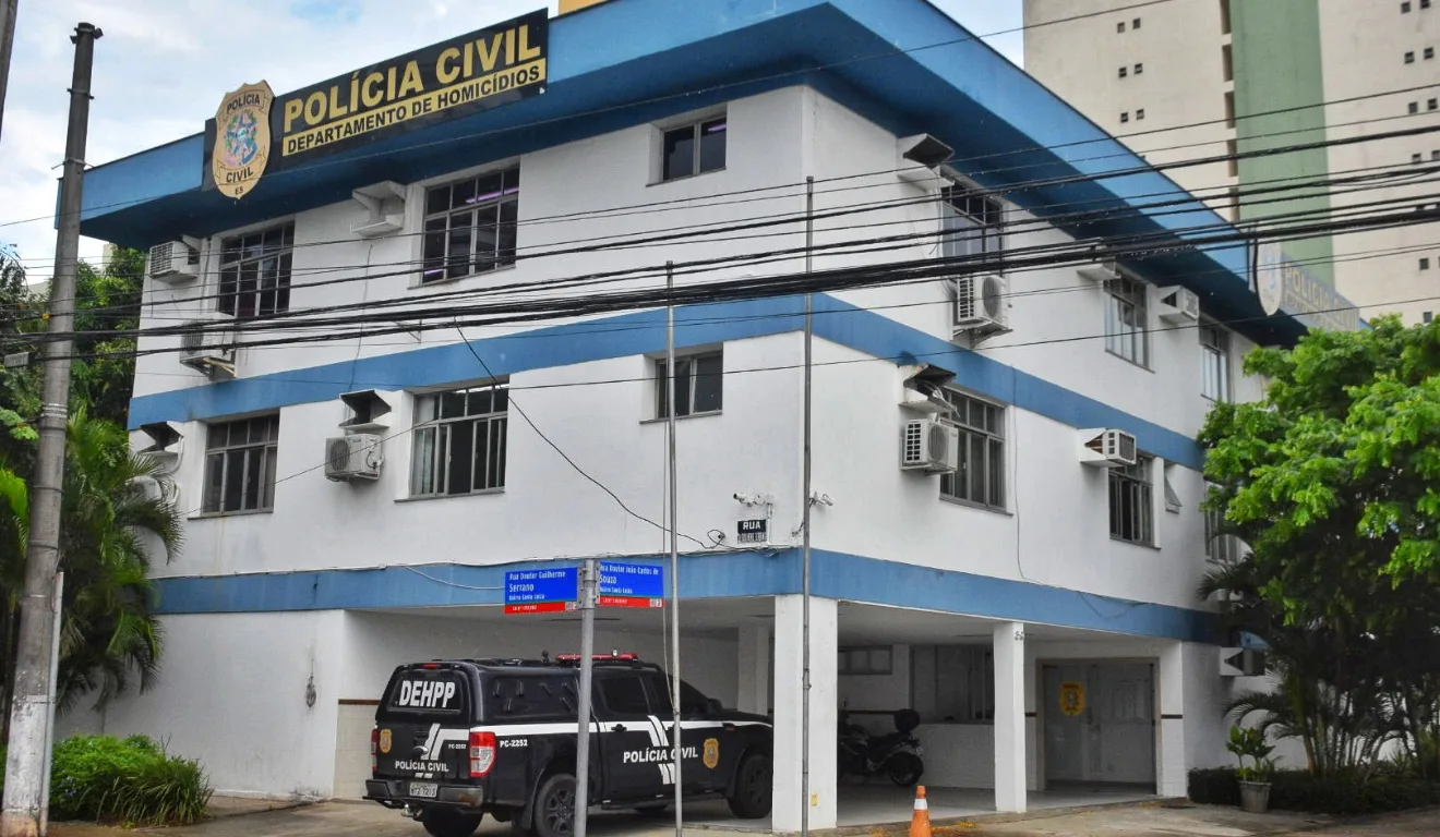 Jovem é morto dentro de bar em Santos Dumont em Vitória