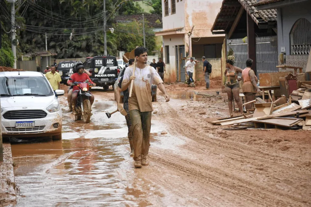 CHUVA EM MIMOSO DO SUL