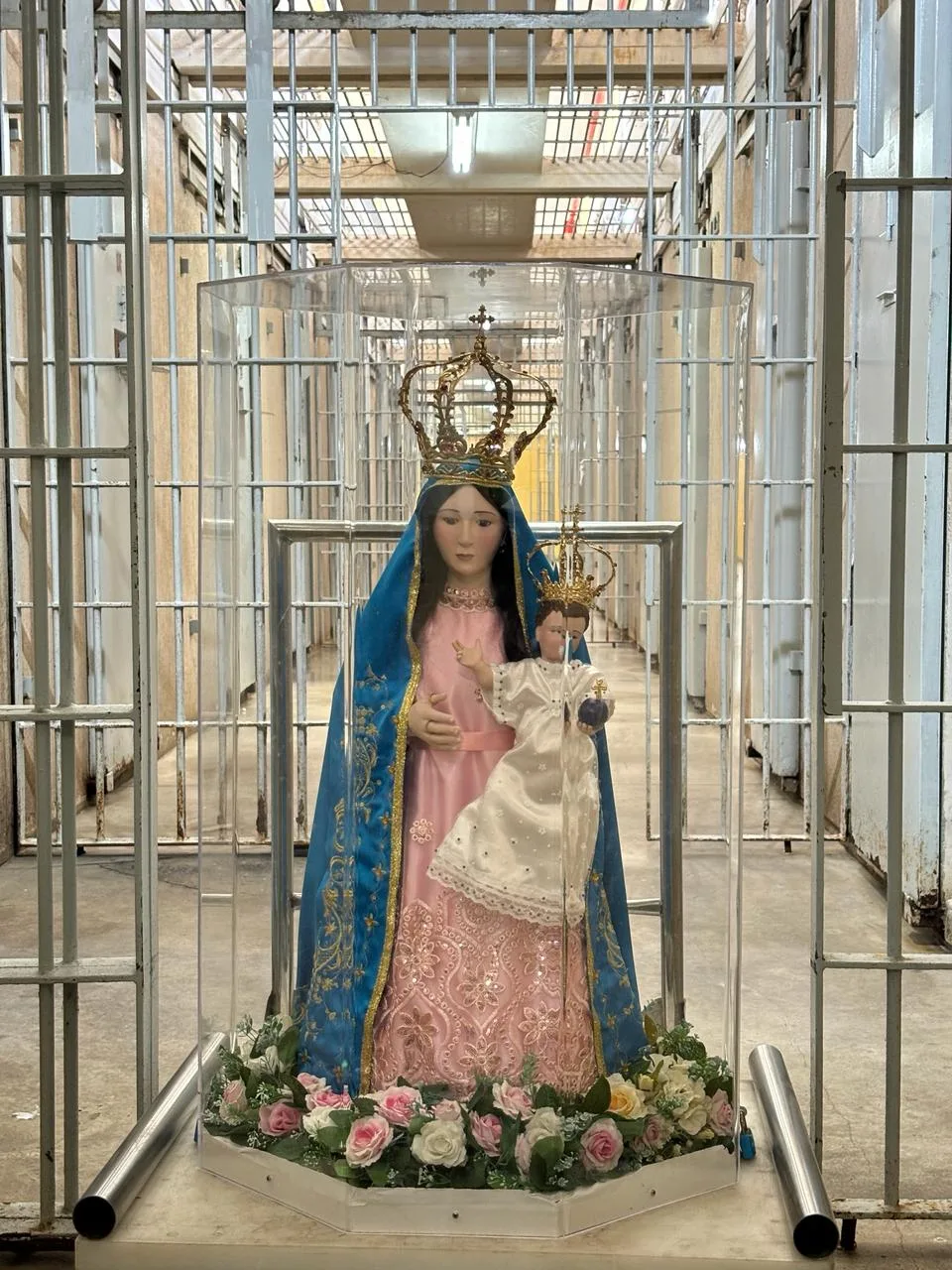 santa-presídio