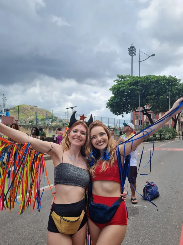 Foliões foram fantasiados para o Regional da Nair