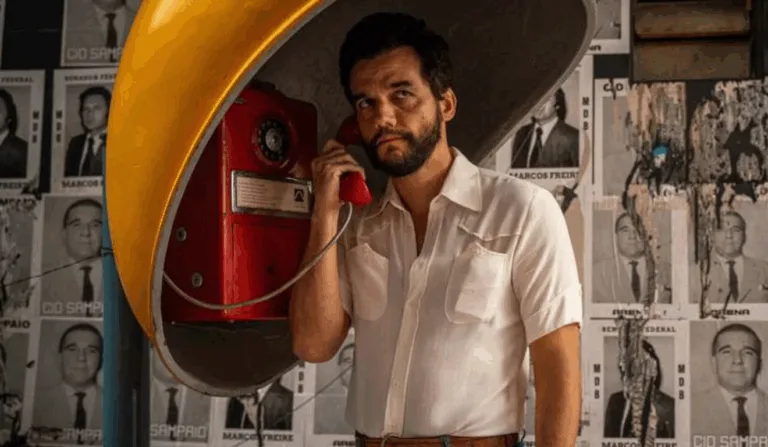 Wagner Moura em O Agente Secreto