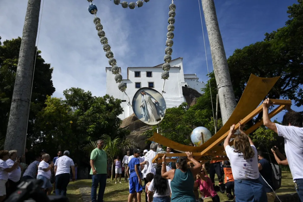 Terço Gigante do Convento da Penha 2024