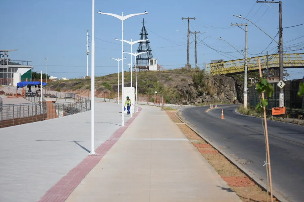 Obras da orla de Cariacica