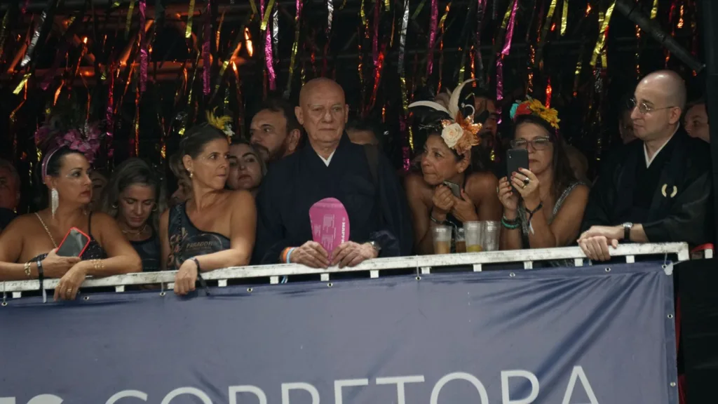Carnaval de Vitória - Monges no desfile unidos de Jucutuquara 2024