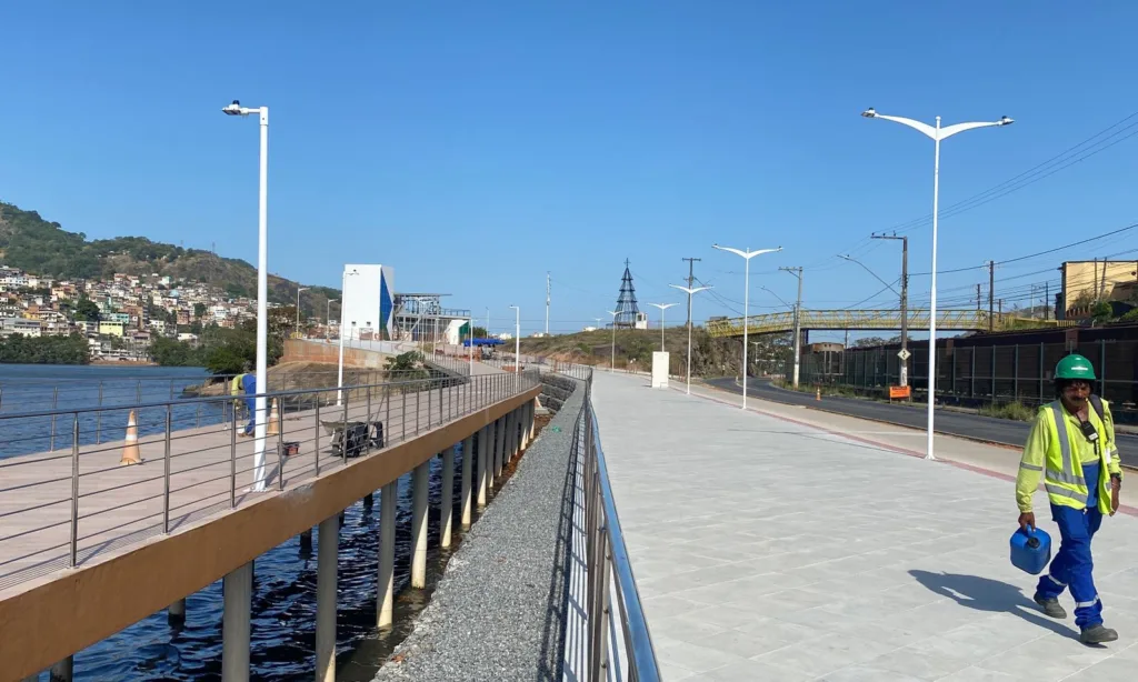 Obras da orla de Cariacica