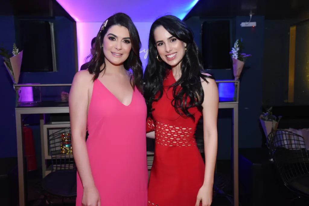 Nabila Furtado e Mia Mamede: noite de Miss Espírito Santo em Vitória