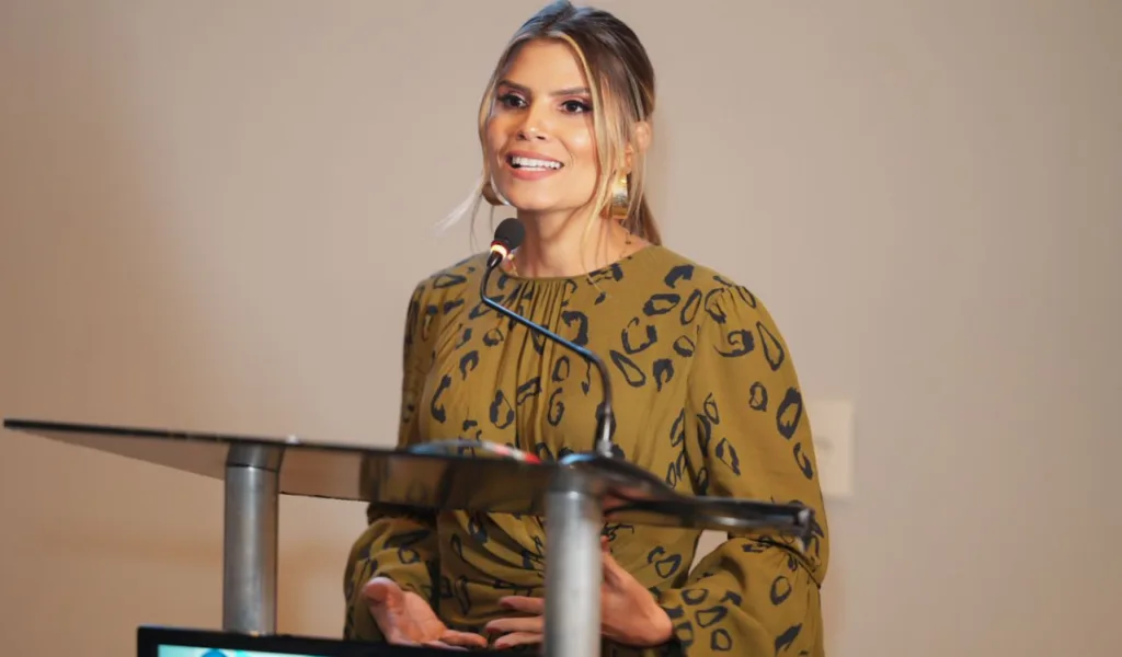 Rede Vitória apresenta resultados da Pesquisa Excelência em Saúde - Roberta Salgueiro